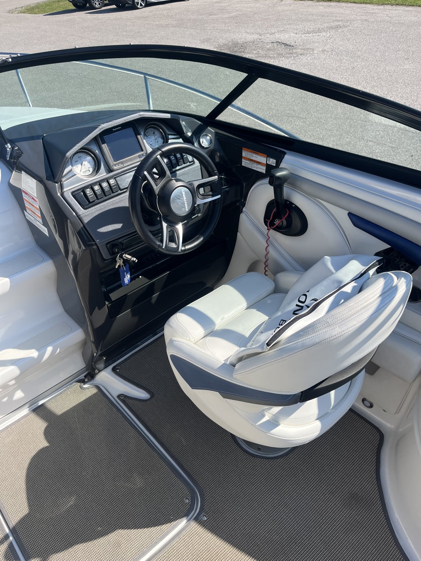 2016 MONTEREY FSC224