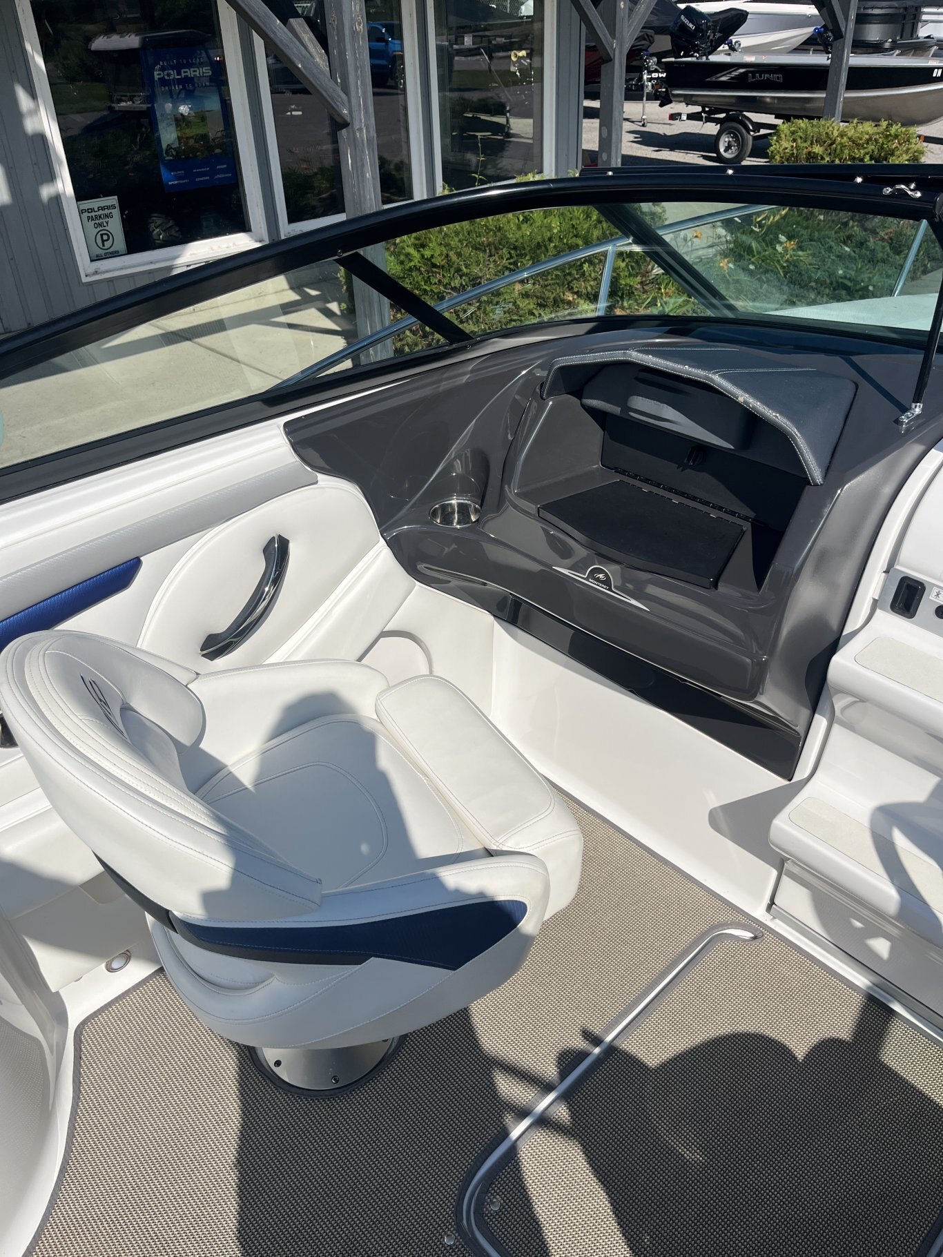 2016 MONTEREY FSC224