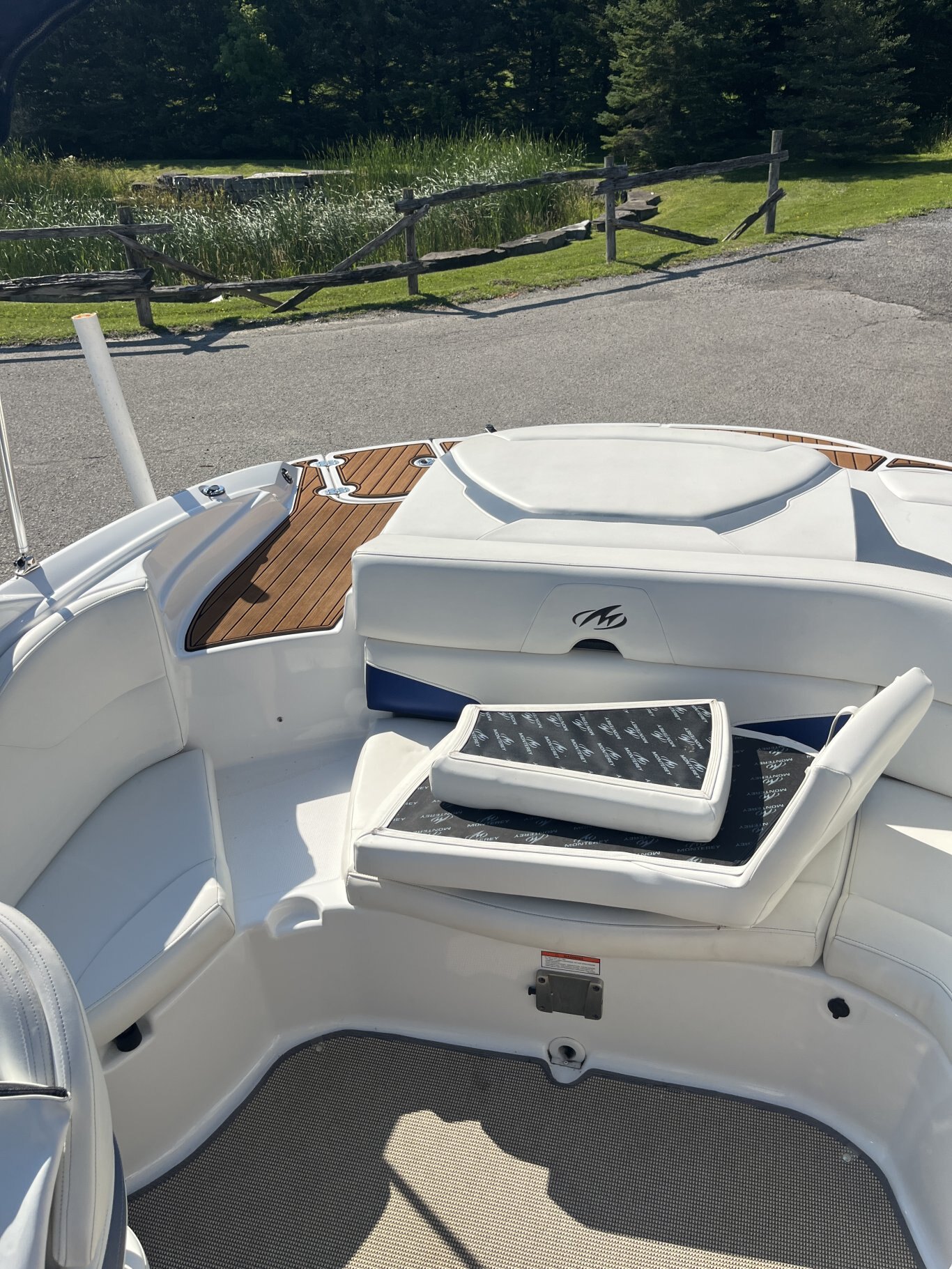 2016 MONTEREY FSC224