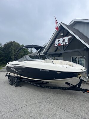 2021 STINGRAY 235LR
