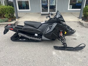 2027 SNO 27 9R INDY VR1 DYNAMIX 137