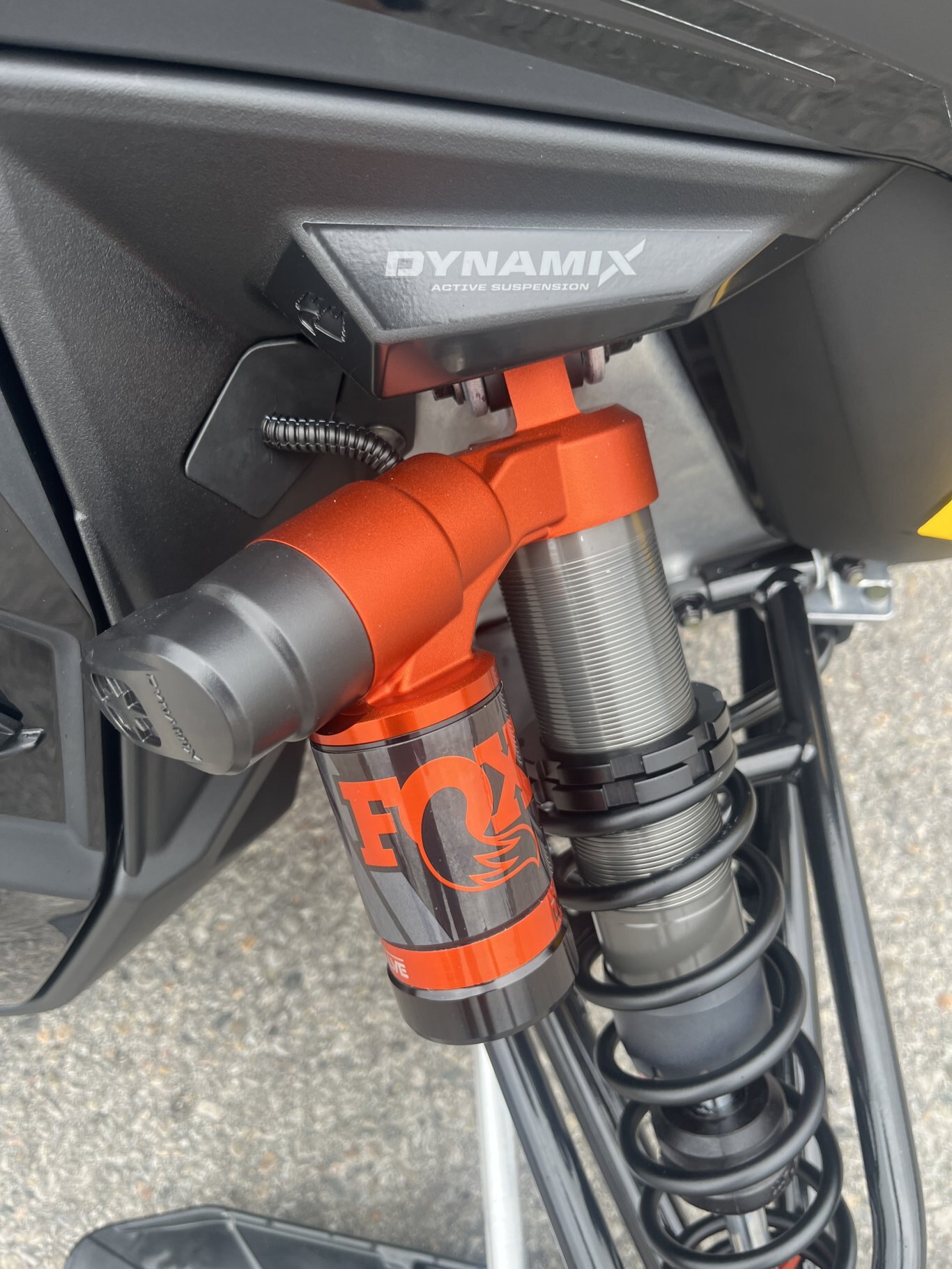 2027 SNO 27 9R INDY VR1 DYNAMIX 137