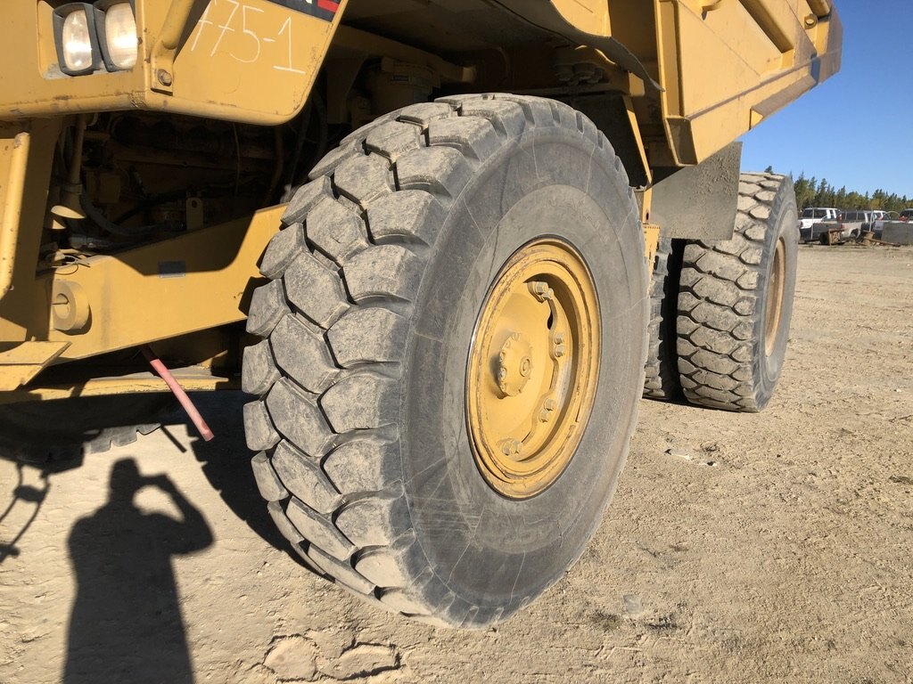 Caterpillar 775B Rock Truck