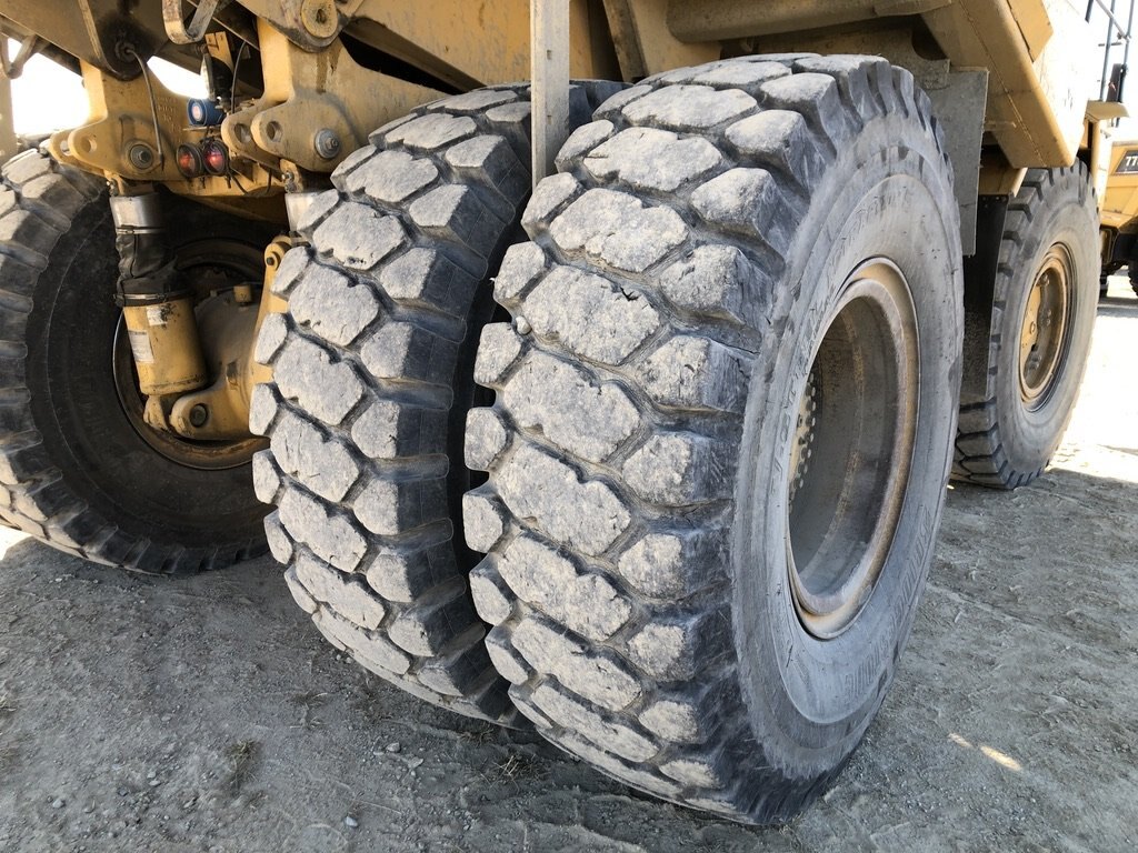 Caterpillar 775B Rock Truck