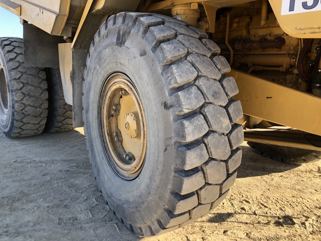 Caterpillar 775B Rock Truck