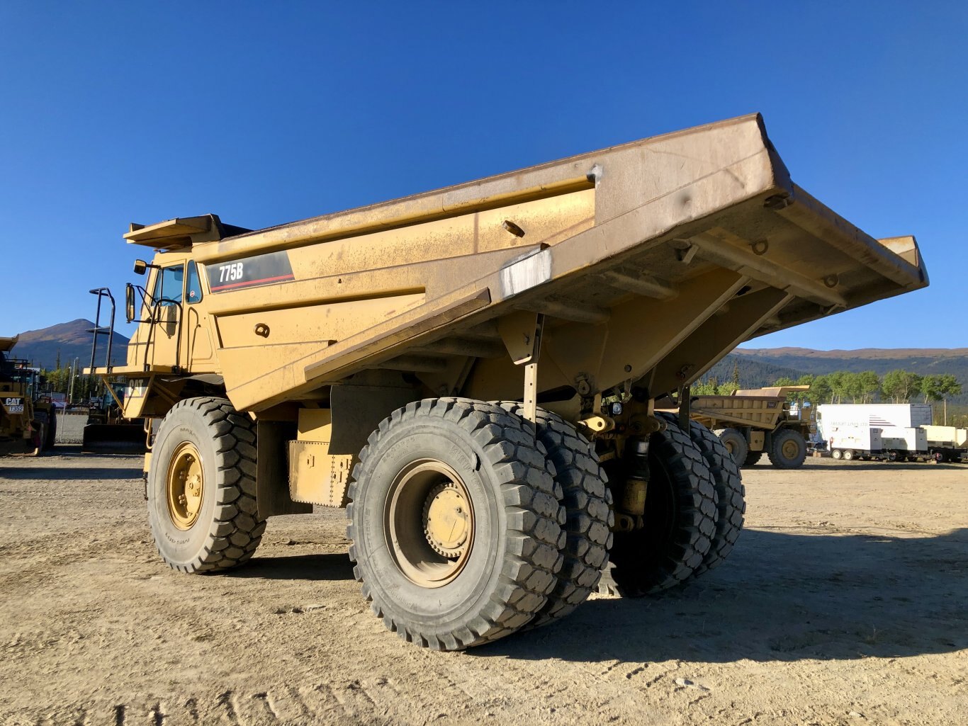 Caterpillar 775B Rock Truck