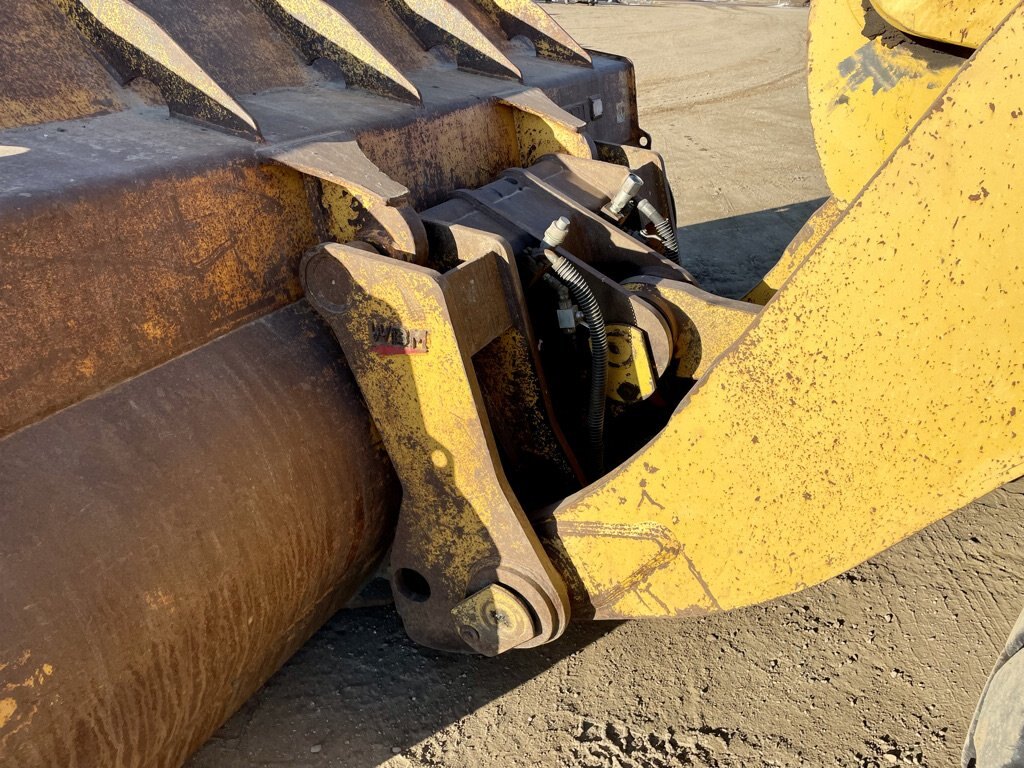 2012 Komatsu WA500 7 Wheel Loader