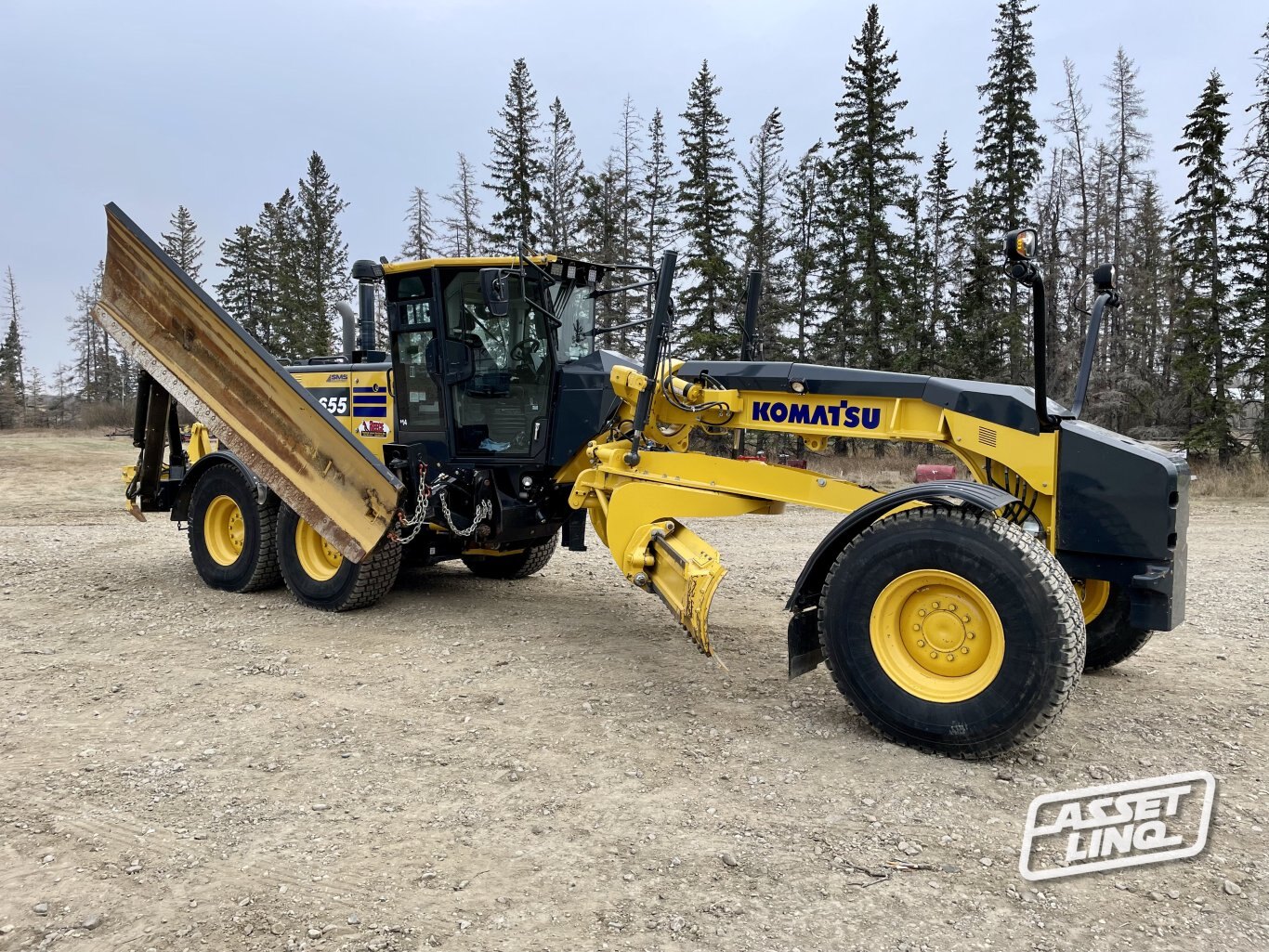 2022 Komatsu GD655 7 Motor Grader w/ Snow Wing