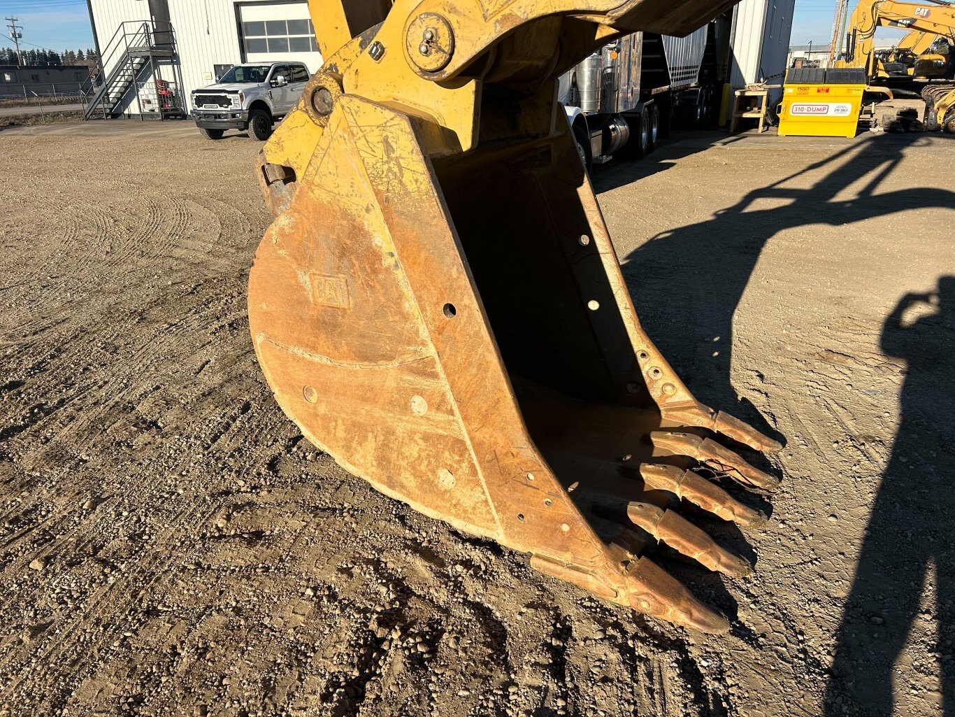 2022 Caterpillar 349 07 Excavator w/ Thumb