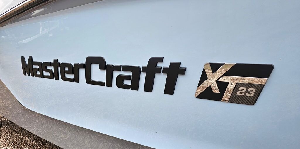 2023 MasterCraft XT23