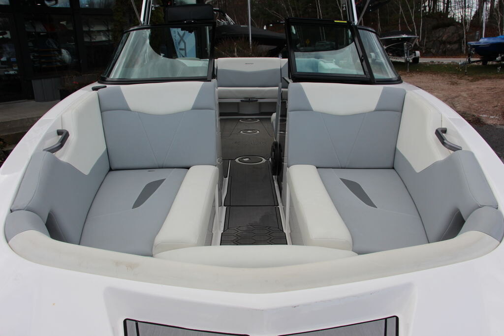 2022 MasterCraft NXT24