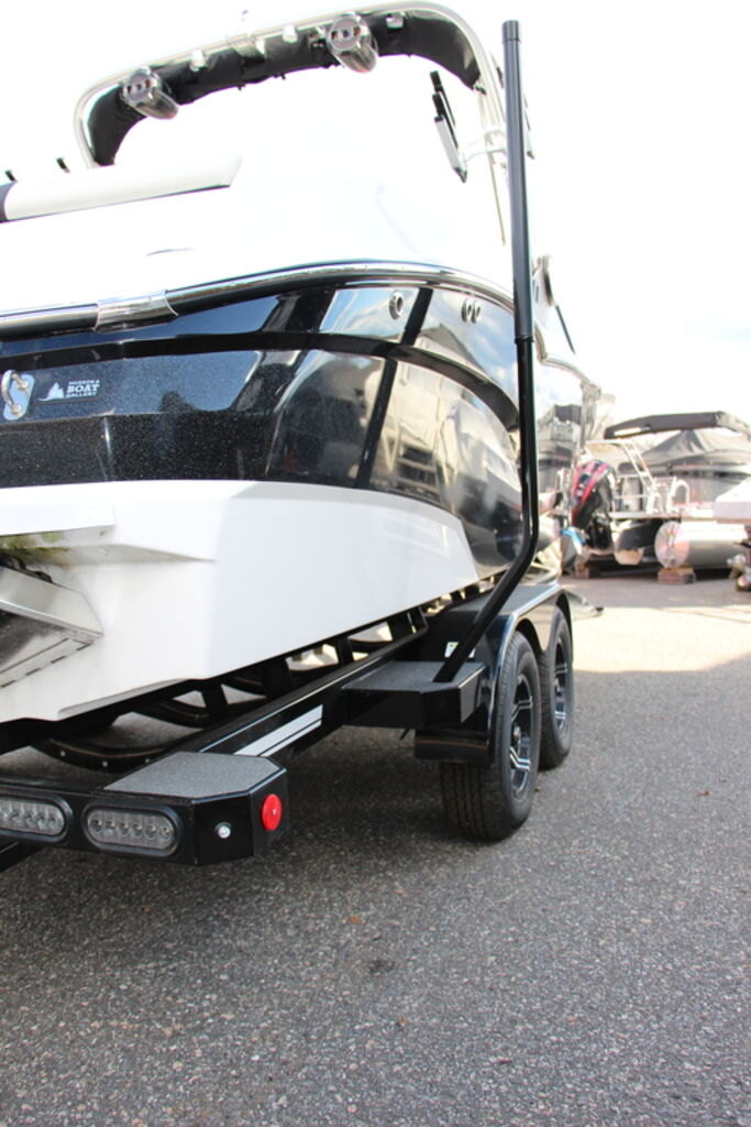 2022 MasterCraft NXT24