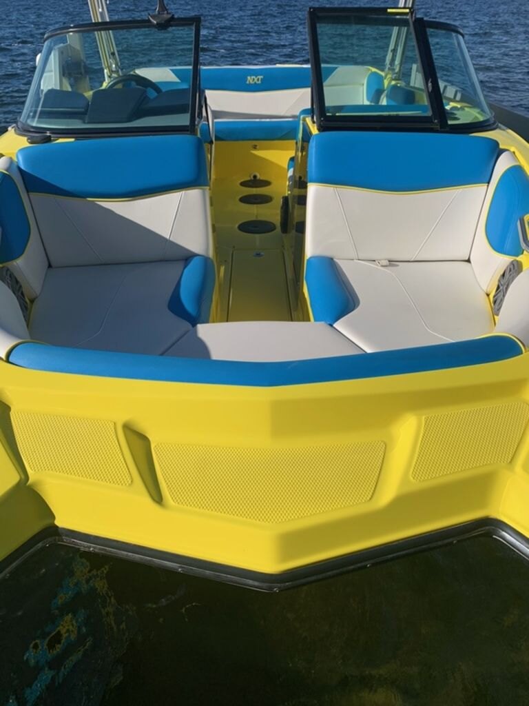 2015 MasterCraft NXT 20