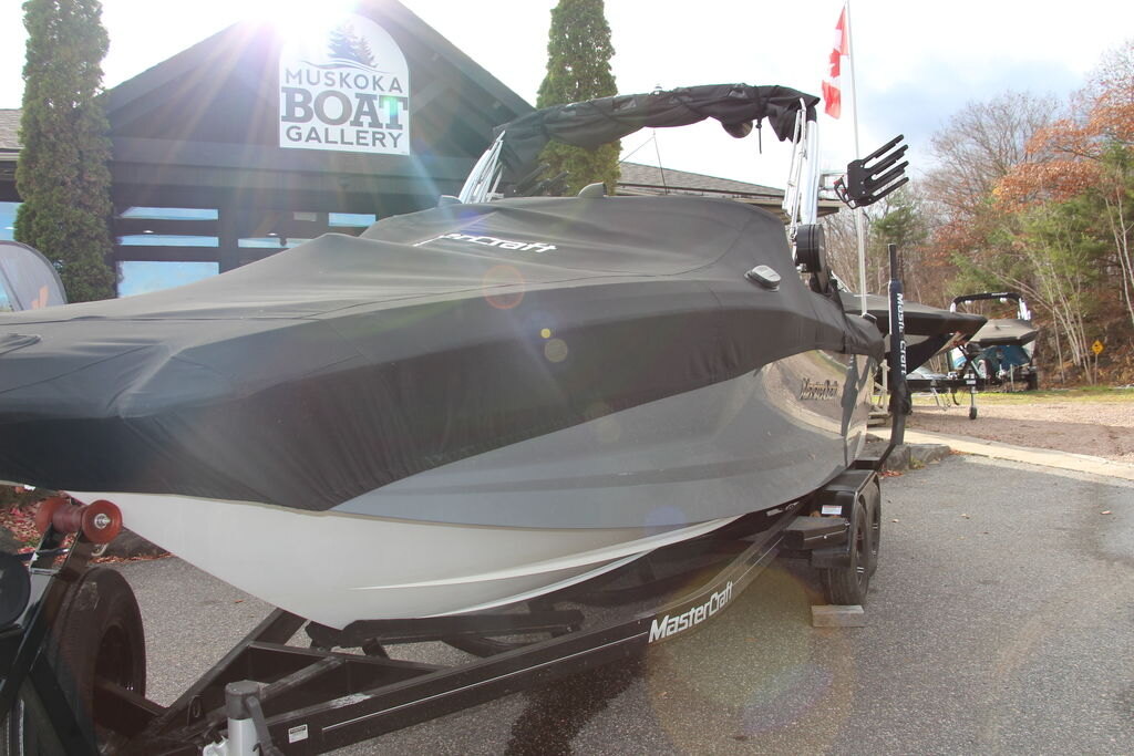 2022 MasterCraft NXT24