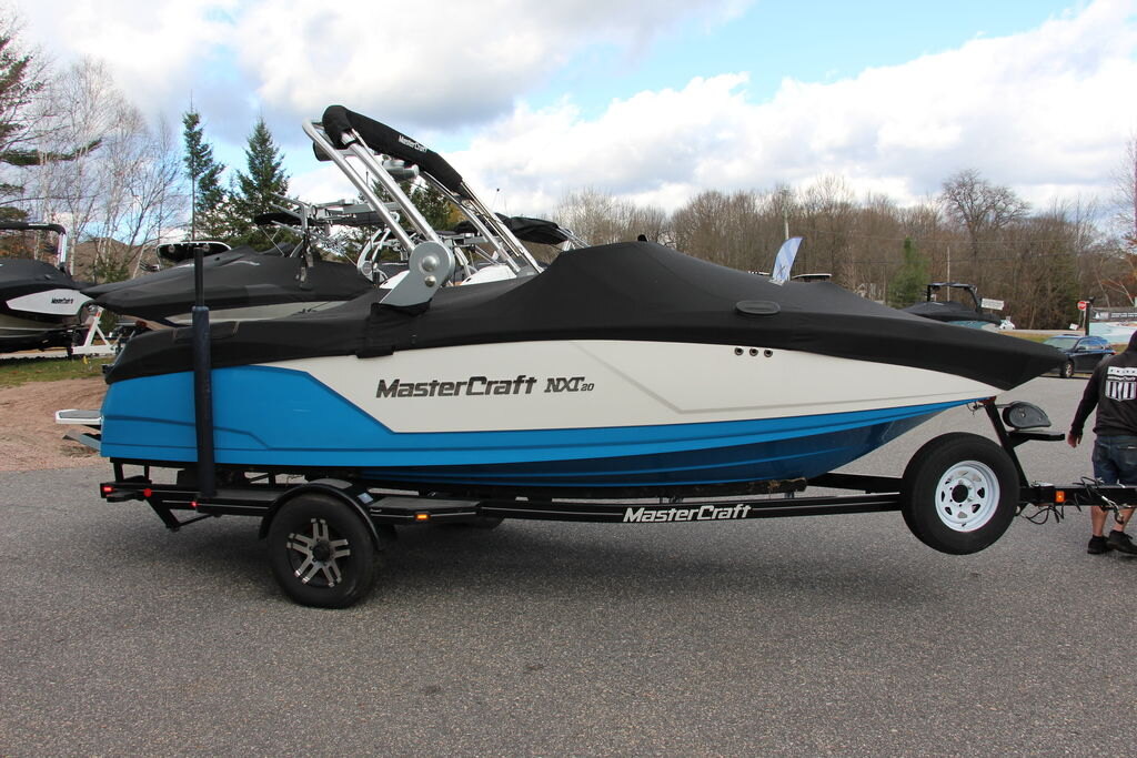 2018 MasterCraft NXT20