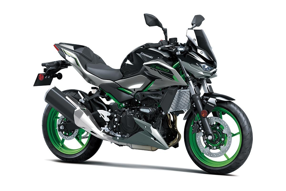 2026 Kawasaki Z500 SE Ebony/Metallic Carbon Gray