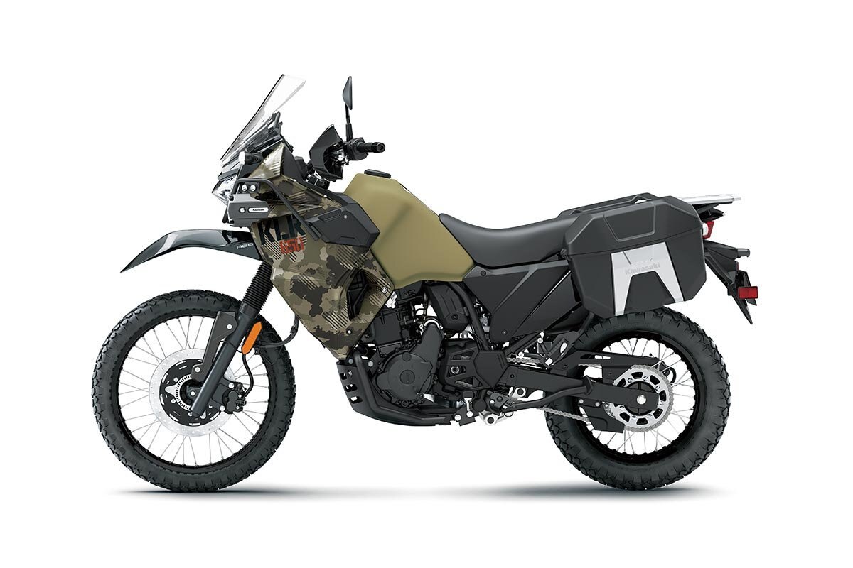 2026 Kawasaki KLR650 ADVENTURE Cypher Camo Beige (Matte) / Metallic Matte Carbon Gray