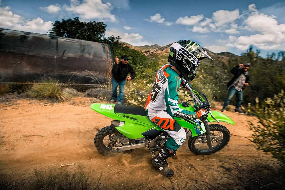 2026 Kawasaki KLX140R Bright White