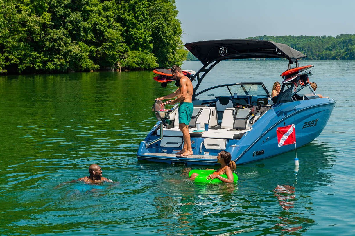 2023 Yamaha 255XD Trailer Included | 40Hrs