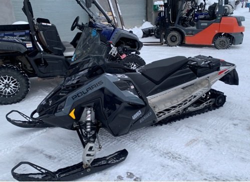 2021 Polaris 650 INDY XC Launch Edition 137 - LOW KMS!