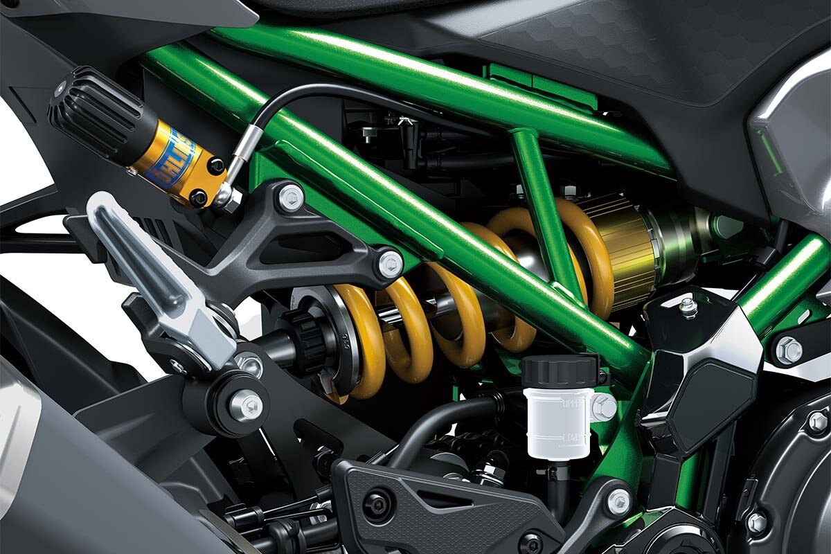 2026 Kawasaki Z900 SE