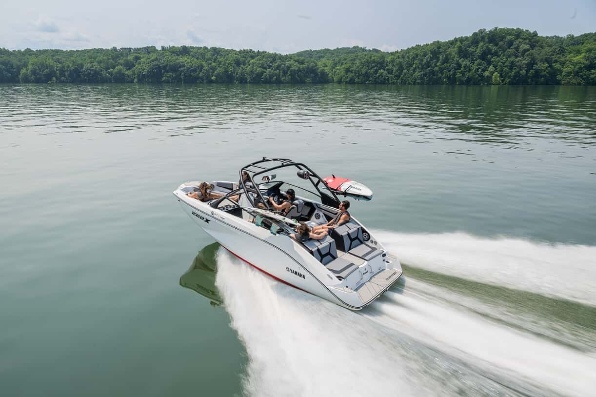 2026 Yamaha 222XE White