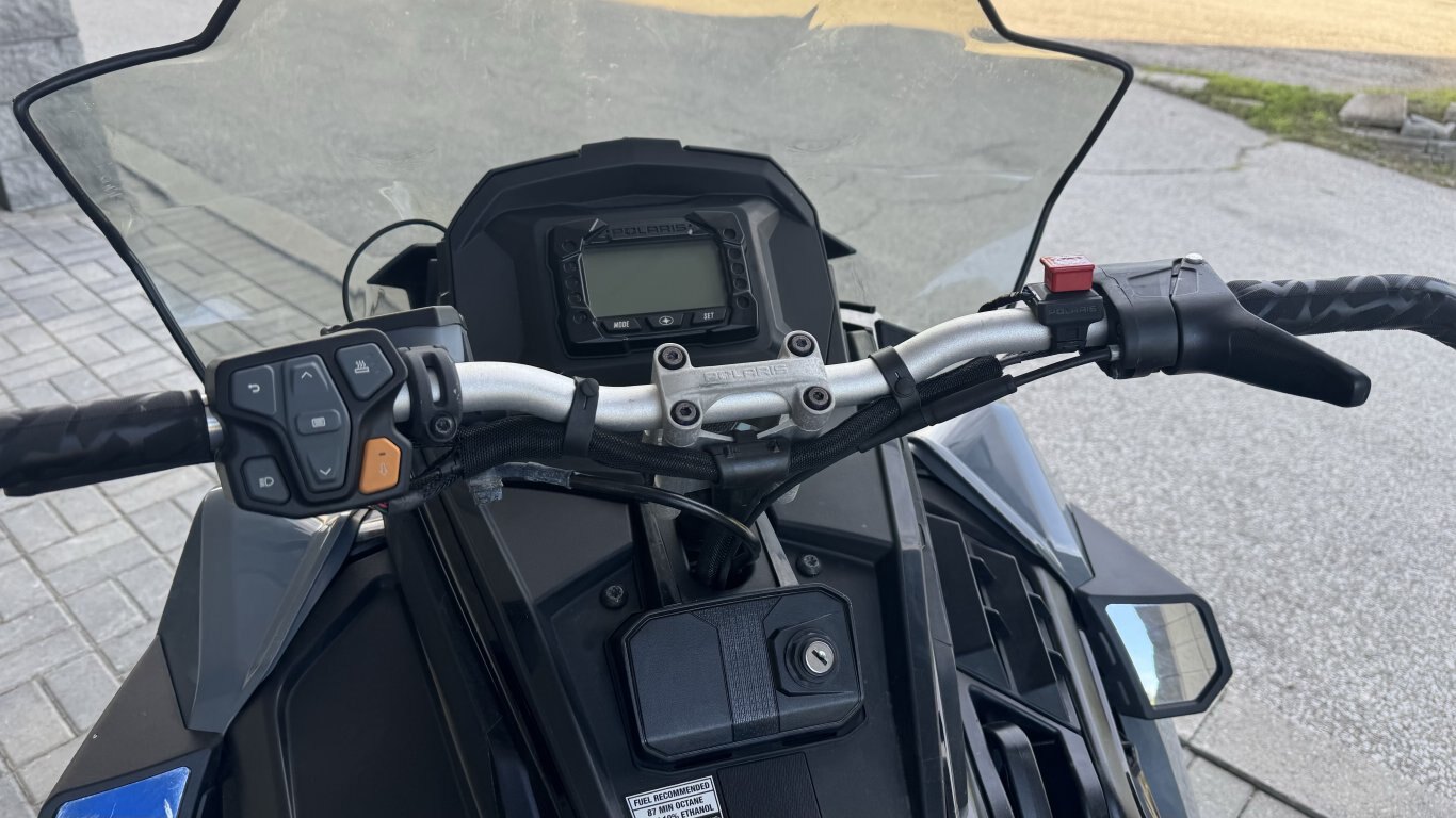 2021 Polaris 650 INDY XC Launch Edition 137 | 5946KMs