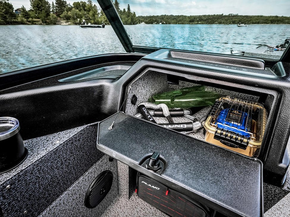 2026 Lund 1775 Impact XS Sport