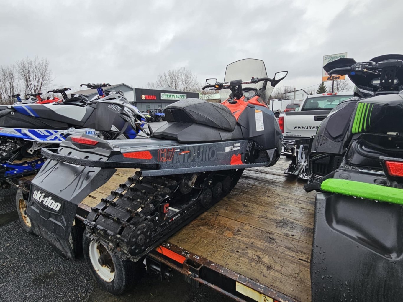 2018 Ski Doo Renegade Enduro Ice Ripper XT 1.25 Rotax 800R E TEC REV XS