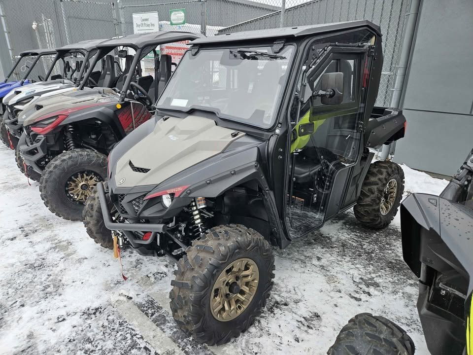 2024 Yamaha WOLVERINE® X2 1000 SE W/ DFK Hard Cab, Wiper kit and Heater(DEMO)