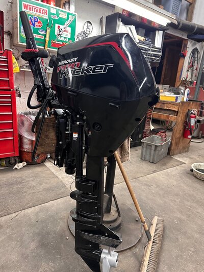 2022 Mercury Extra long 15 HP 4 stroke