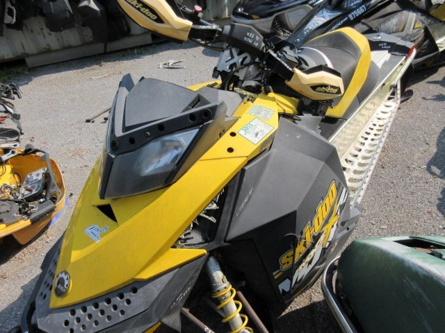 Parting out 09 Ski Doo MXZ 800