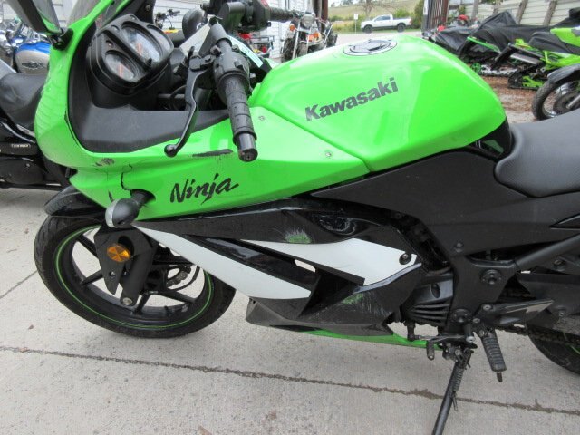 Fresh in, 09 Kawasaki Ninja 250 project, you fix, you save!