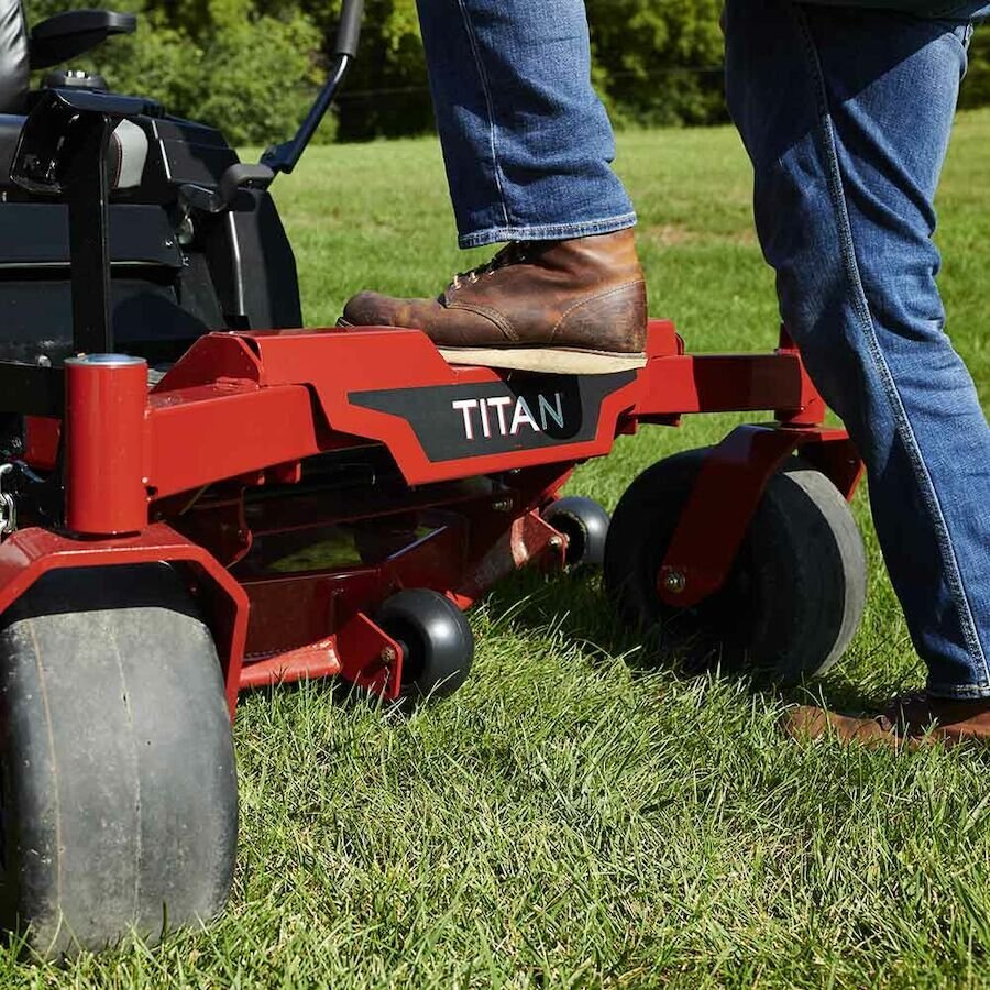 Toro 54 in. (137 cm) TITAN® Zero Turn Mower