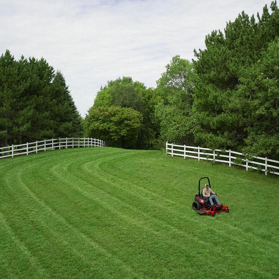 Toro 60 in. (152 cm) TITAN® MAX Zero Turn Mower