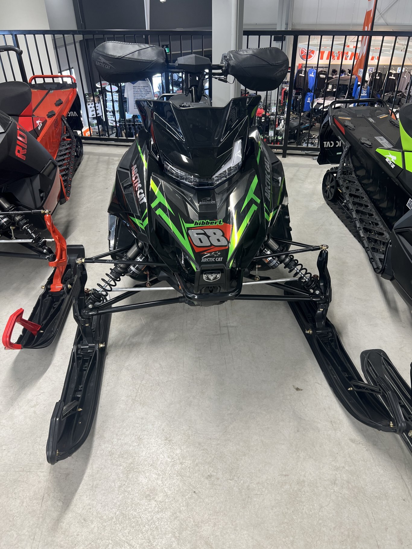 2024 Arctic Cat NEW ZR 600 CATALYST 129” ATAC 1.25” Black 2024 Arctic Cat NEW ZR 600 CATALYST 129” ATAC 1.25” Black