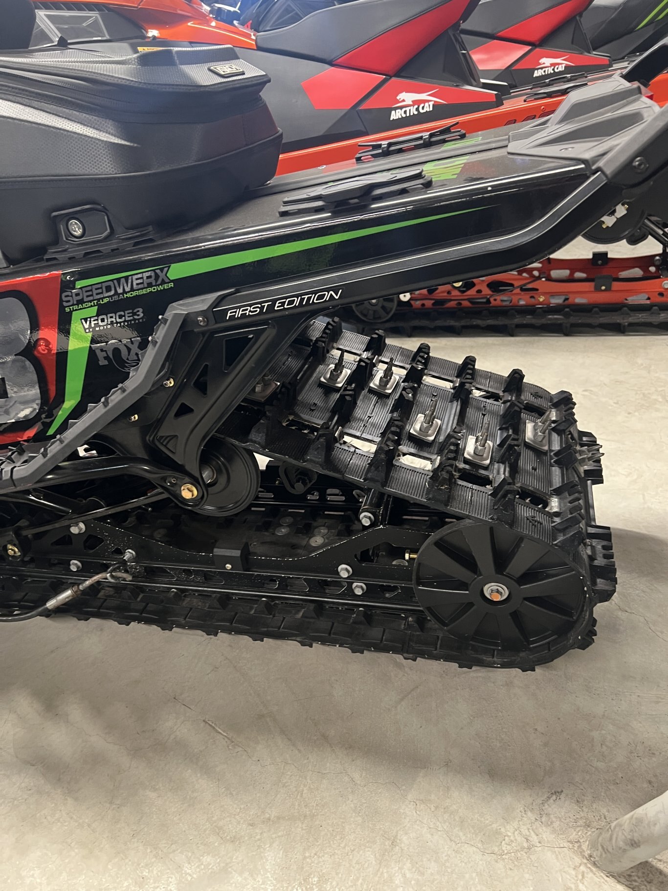 2024 Arctic Cat NEW ZR 600 CATALYST 129” ATAC 1.25” Black