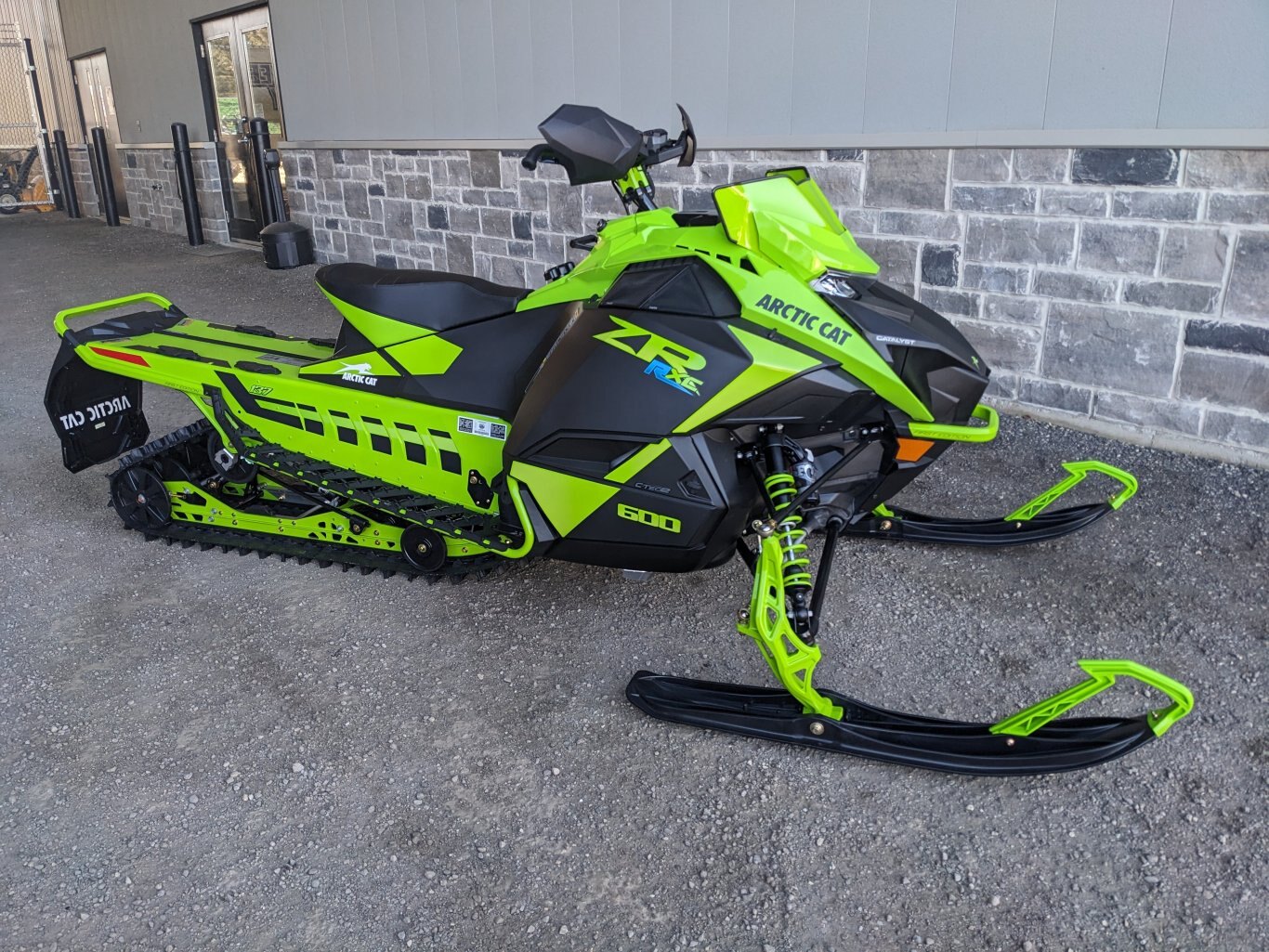 2024 ARCTIC CAT ZR 600 137 RXC - DEMO - SNOW SALE