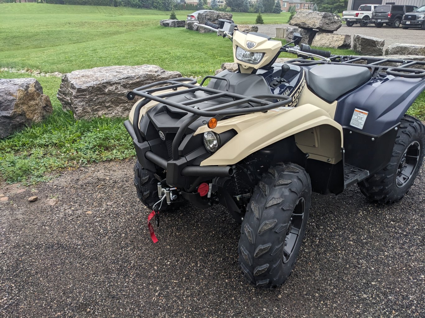 2024 Yamaha Kodiak 700 EPS SE BLACK FRIDAY SALE!!