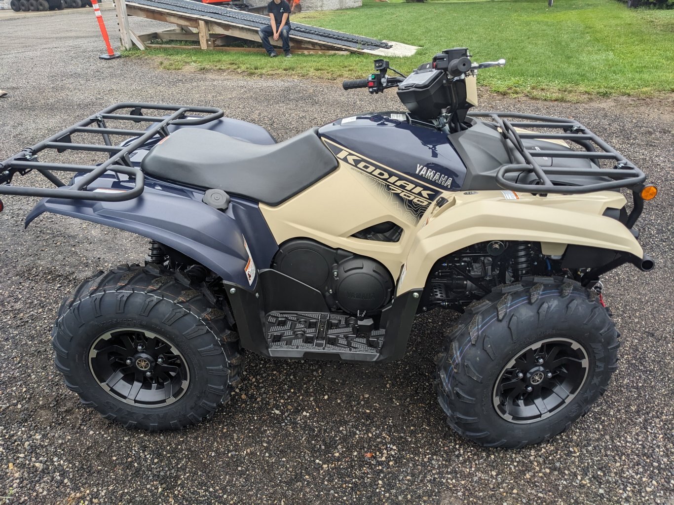 2024 Yamaha Kodiak 700 EPS SE BLACK FRIDAY SALE!!