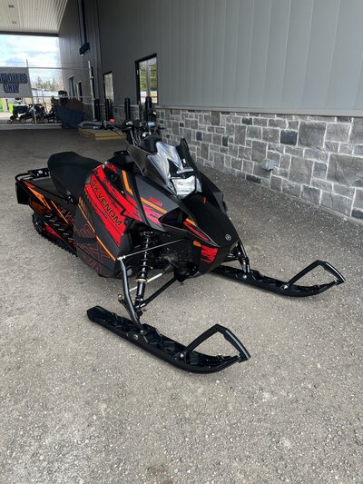 2025 YAMAHA SX VENOM