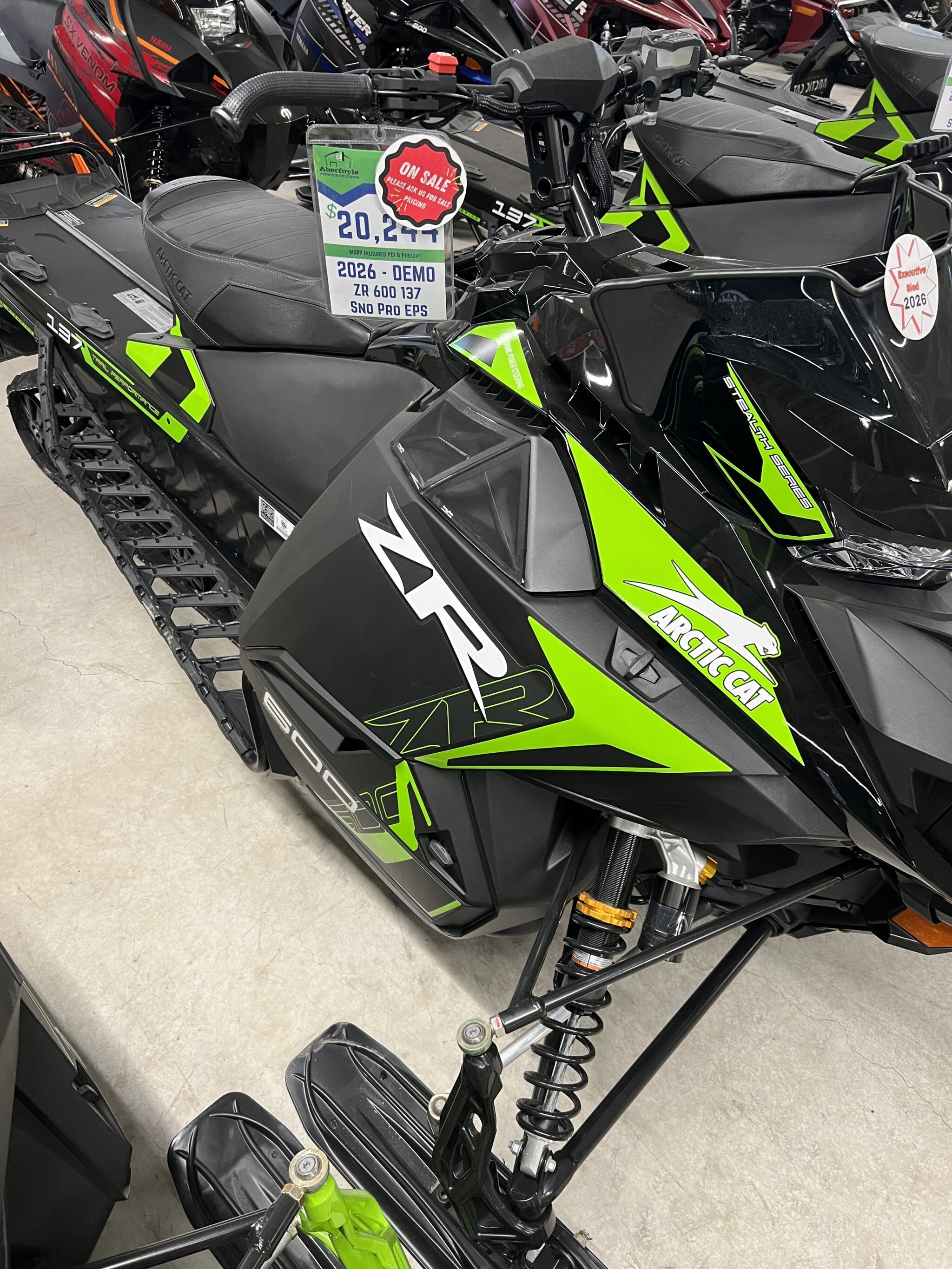 2026 ARCTIC CAT ZR 600 137 EPS GREEN EXCLUSIVE DEMO
