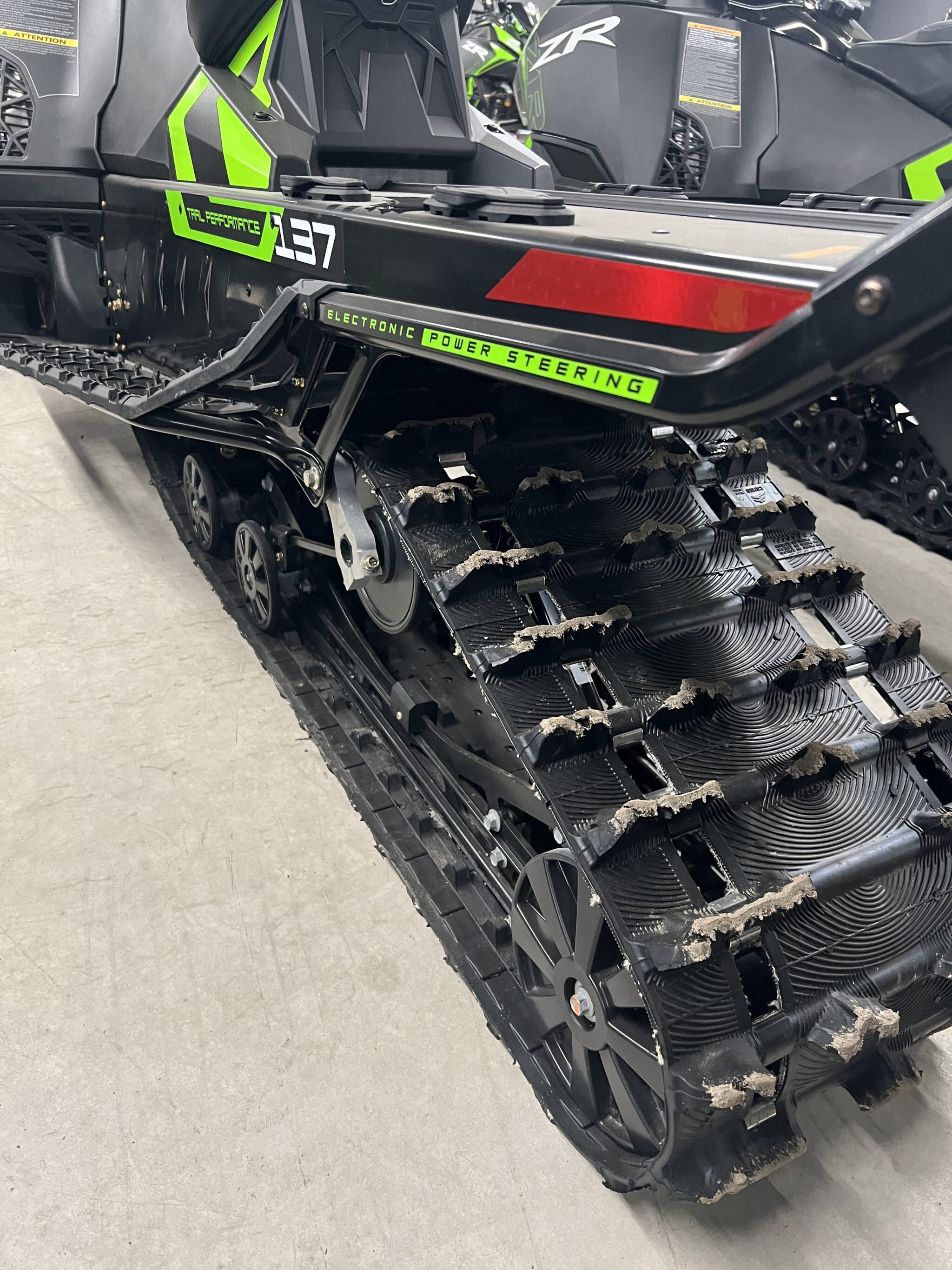 2026 ARCTIC CAT ZR 600 137 EPS GREEN EXCLUSIVE DEMO