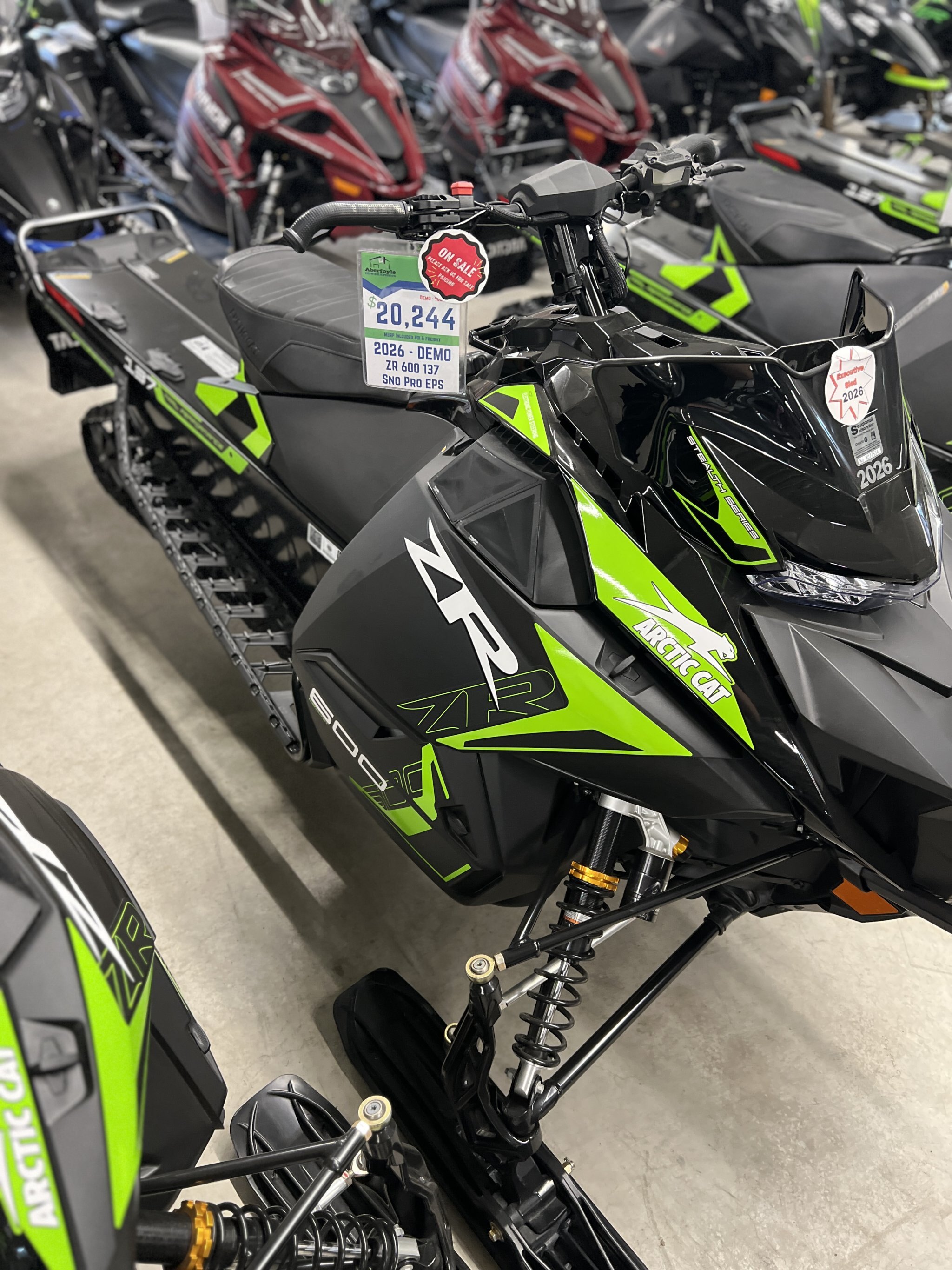 2026 ARCTIC CAT ZR 600 137 ES EPS GREEN EXCLUSIVE DEMO