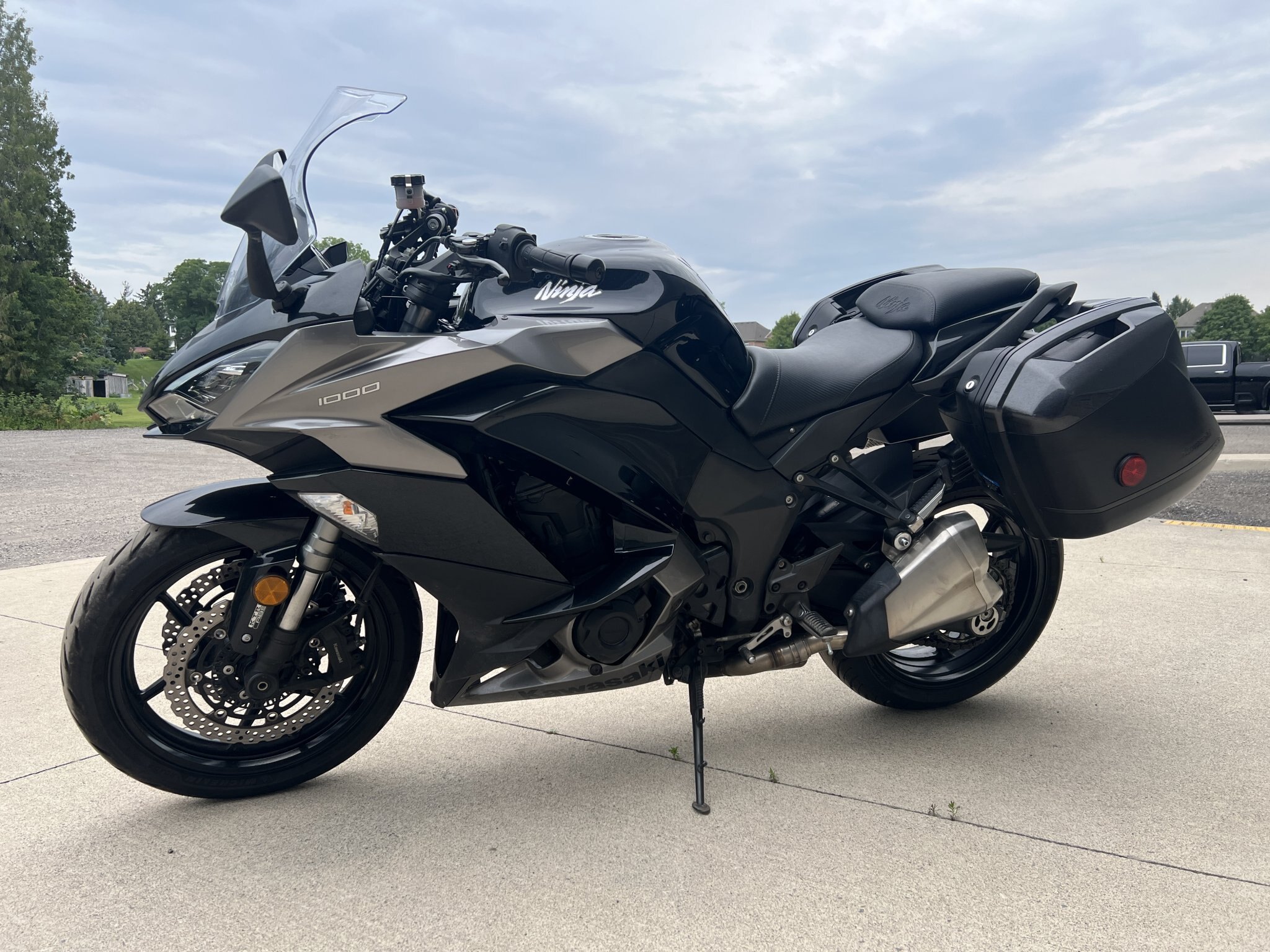 2017 USED KAWASAKI NINJA 1000 SX