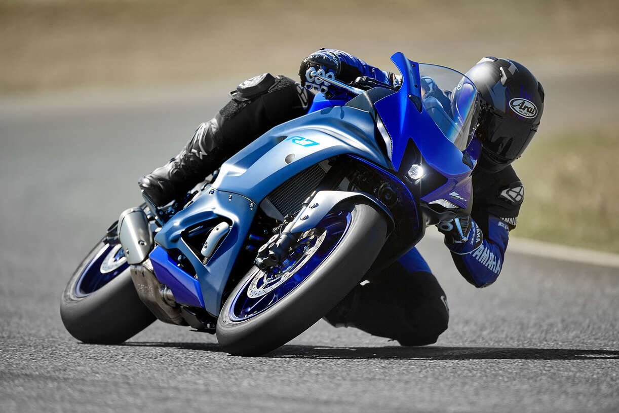 Yamaha YZF R7 Bleu Team Yamaha 2024