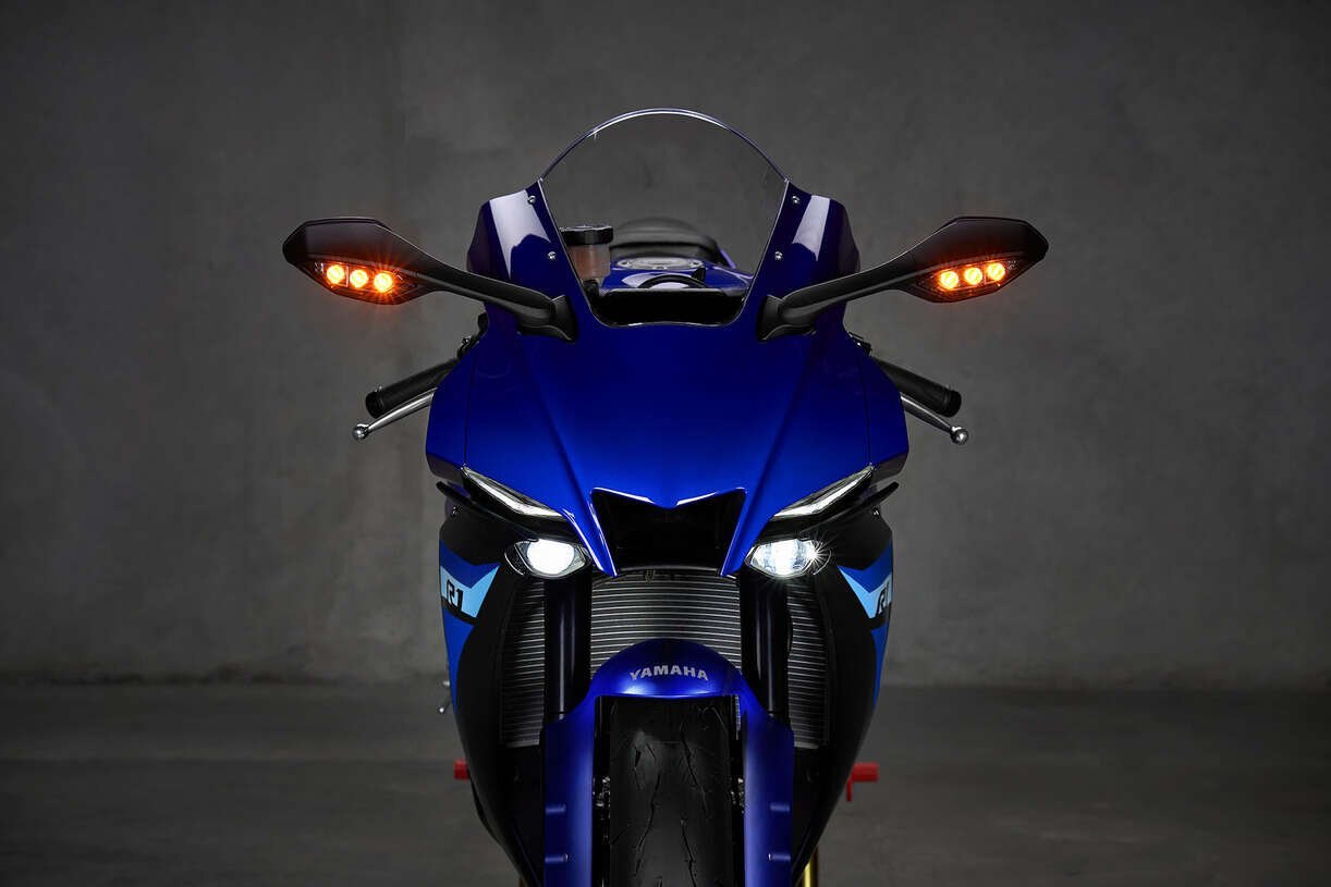 Yamaha YZF R1 2024 Team Yamaha Bleu