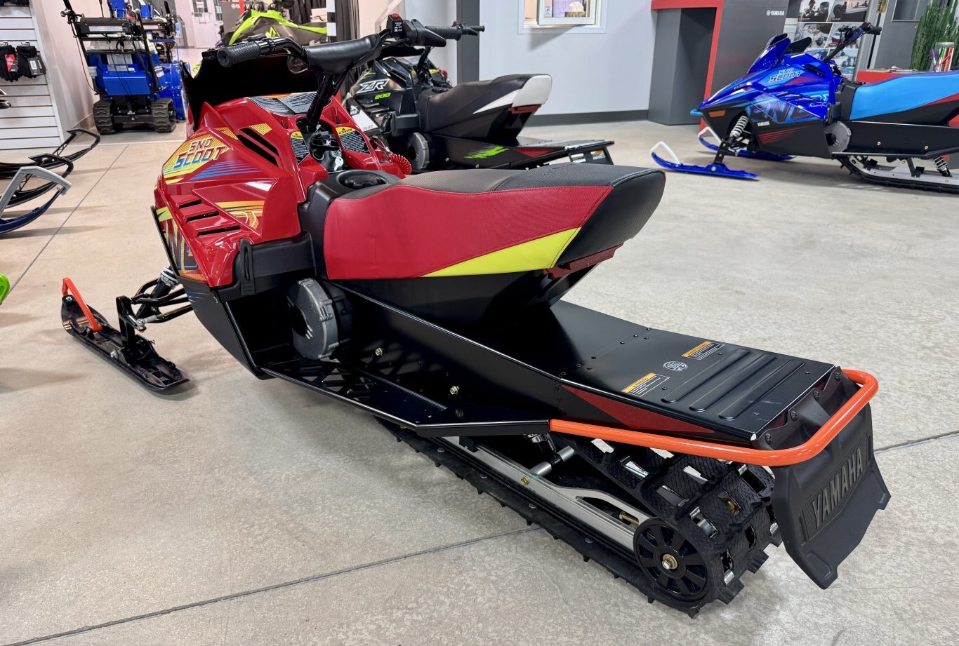 2025 Yamaha SNOSCOOT ES Red/Orange