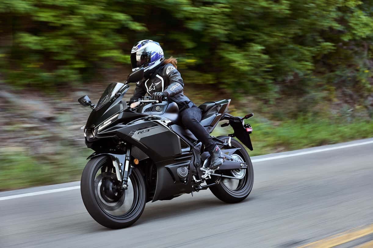 Yamaha YZF R3 2025 Blanc lunaire/Bleu nébuleux