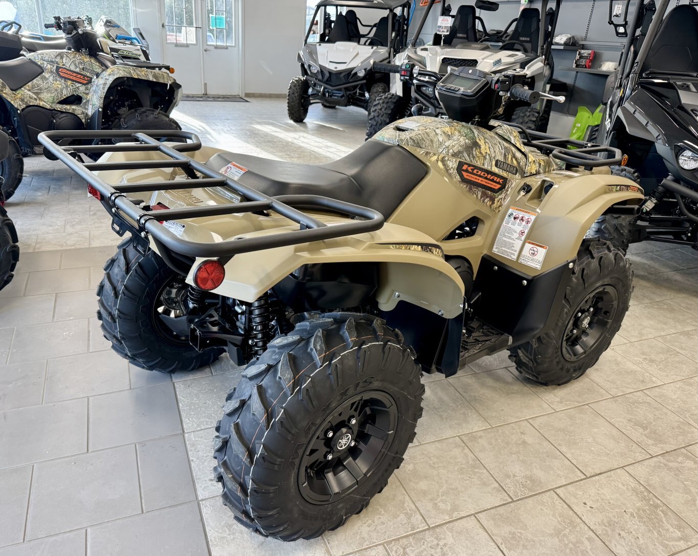 2025 VTT Yamaha Kodiak 700 EPS beige automnal